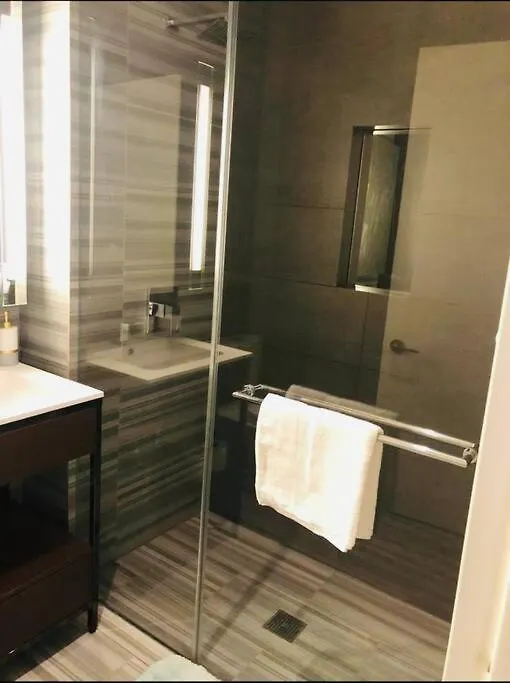 Stunning Apartment By Time Square & Hudson Yards 纽约 0*,